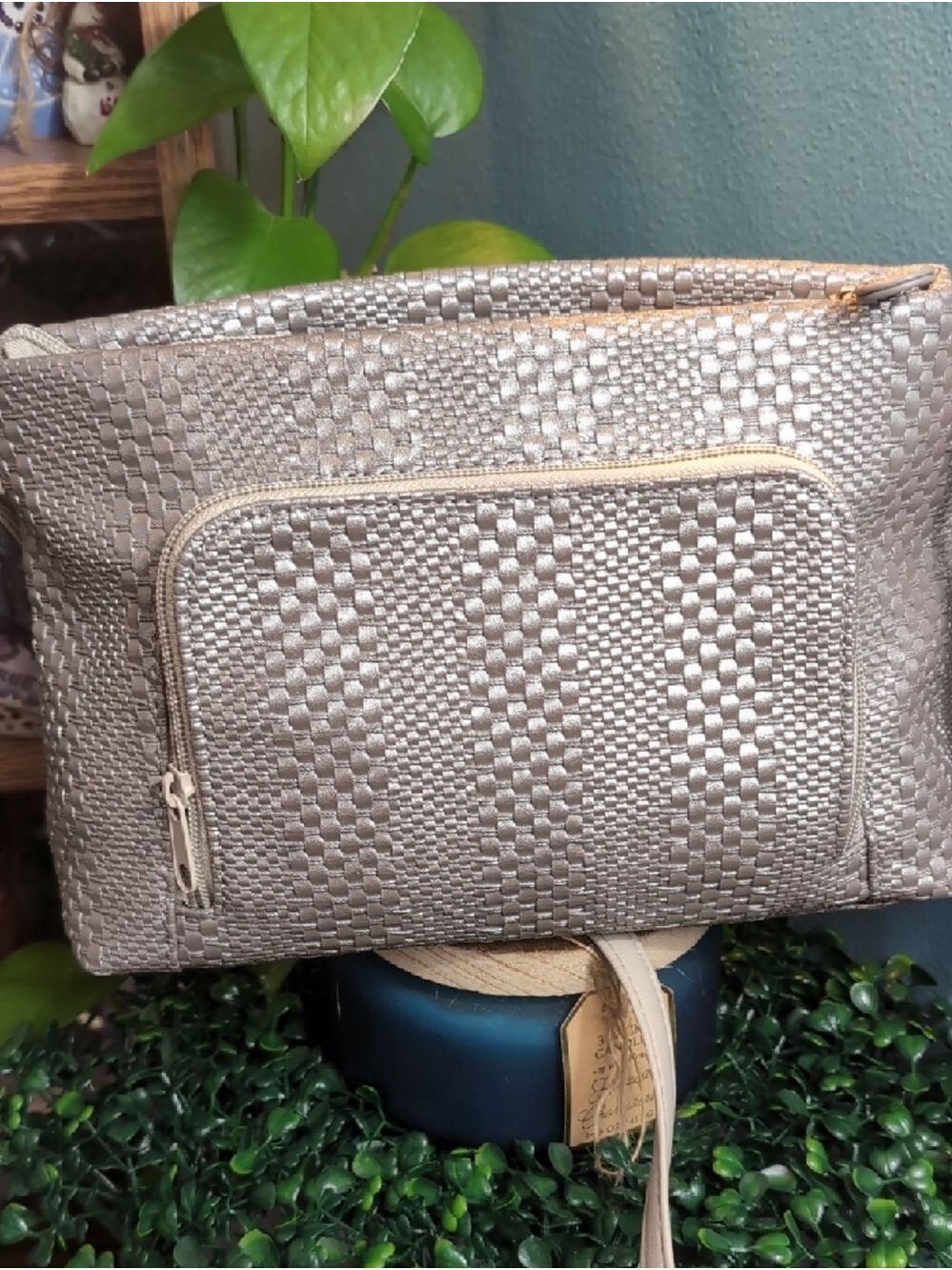 Koltov Metallic Taupe Woven Crossbody Bag - Picture 4 of 9